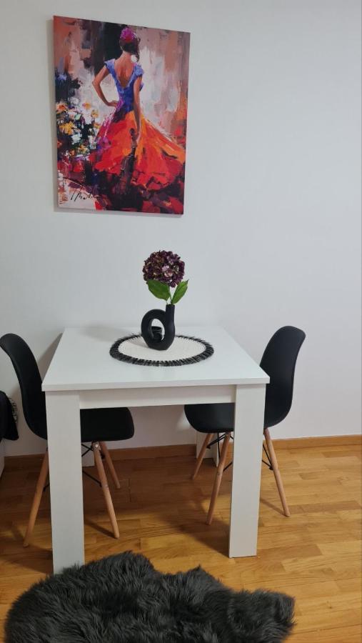 Kralj Studio Ягодина Екстериор снимка